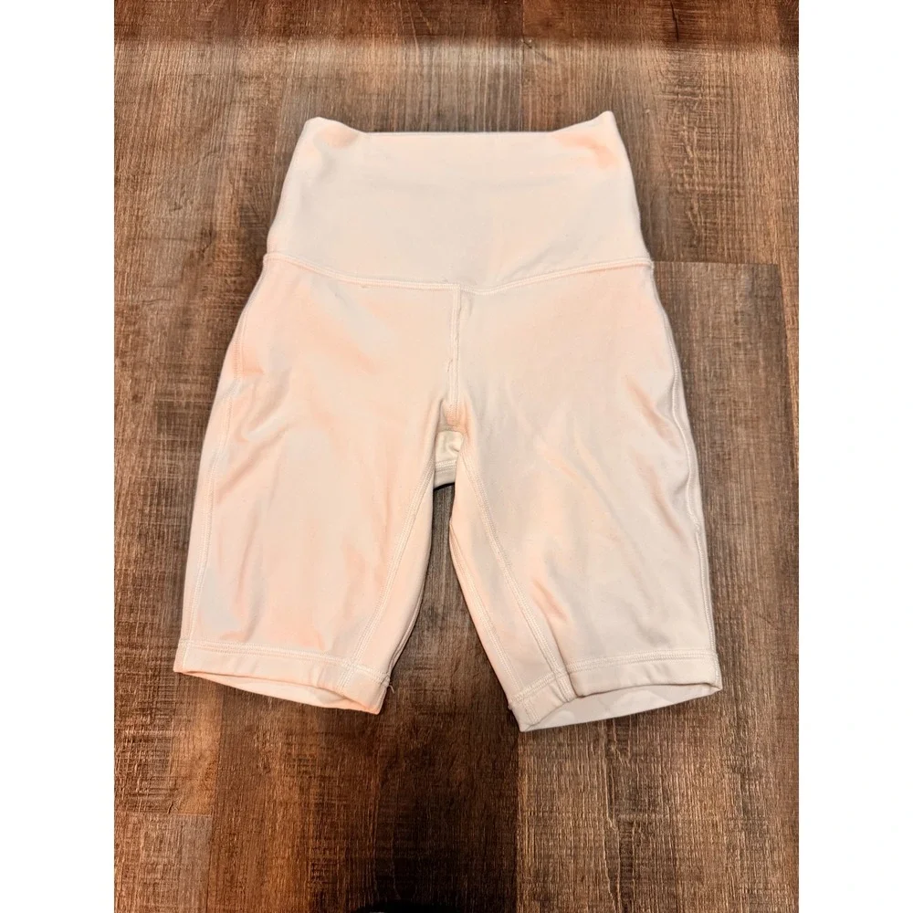 Lululemon‎ Align High-Rise Short 8